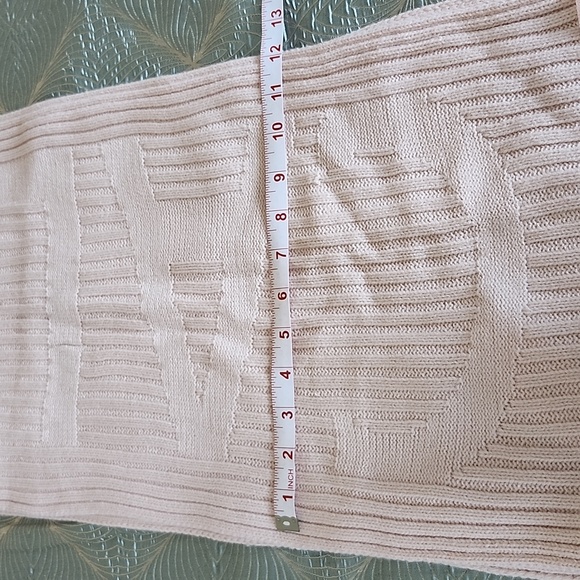 Calvin Klein 72x12" Knit Scarf Pastel Pink - Picture 7 of 9